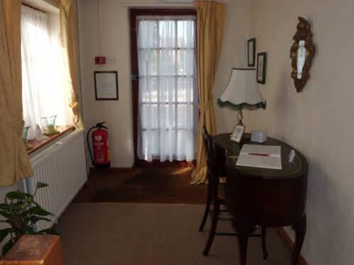 Bed and Breakfast The Elms East Harling Exterior foto